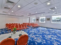 Pullman Bucharest