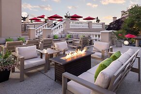 Delta Hotels by Marriott Grand Okanagan Resort
