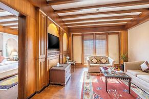 The Soaltee Kathmandu, Autograph Collection
