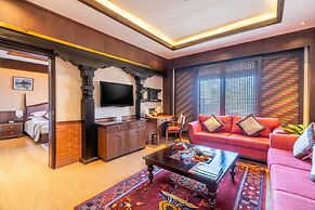 The Soaltee Kathmandu, Autograph Collection
