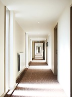 Humber Royal Hotel