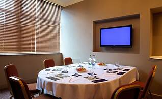 Humber Royal Hotel