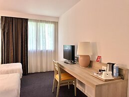 Hotel Kyriad Nemours