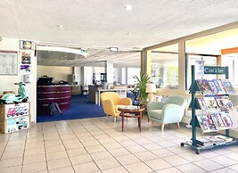 Hotel Kyriad Nemours