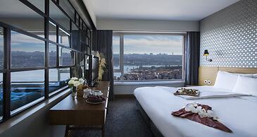 The Marmara Pera