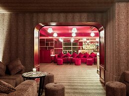 NH Collection Madrid Suecia