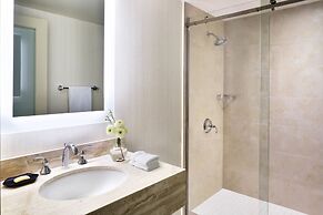 Sheraton Vancouver Wall Centre