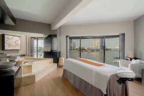 Royal Orchid Sheraton Riverside Hotel Bangkok