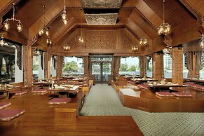 Royal Orchid Sheraton Riverside Hotel Bangkok
