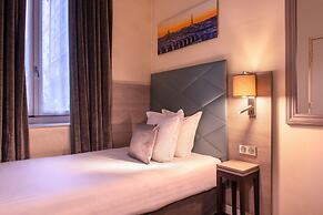 Hotel Aston