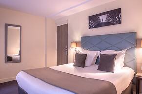 Hotel Aston
