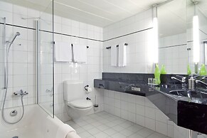 Ramada by Wyndham Baden Hotel du Parc