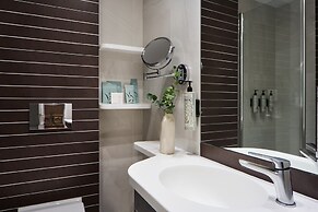 Titania Hotel