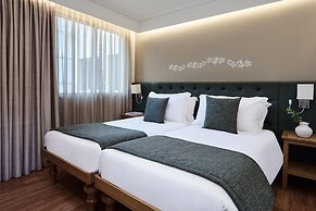 Titania Hotel