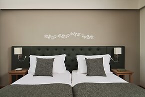 Titania Hotel