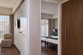 Titania Hotel