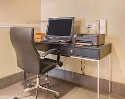 Comfort Inn South