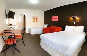 Casa Bella Motel