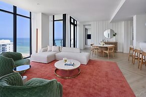 W South Beach