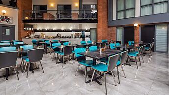 Best Western Laval-Montreal