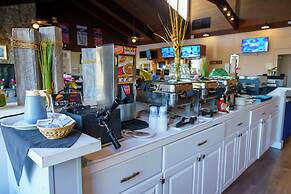 Iris Hotel Cape Cod