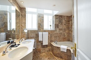 Hôtel Régent Contades  By Stay Collection
