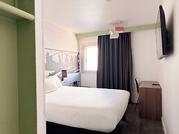 ibis Styles Paris Tolbiac Bibliotheque