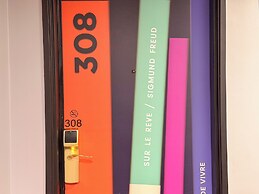 ibis Styles Paris Tolbiac Bibliotheque