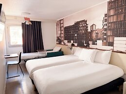 ibis Styles Paris Tolbiac Bibliotheque