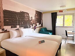 ibis Styles Paris Tolbiac Bibliotheque