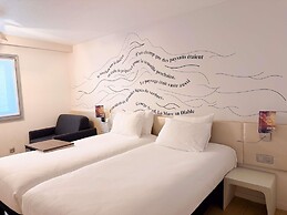 ibis Styles Paris Tolbiac Bibliotheque
