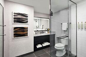 Renaissance Nashville Hotel