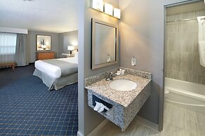Clarion Pointe