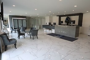 Clarion Pointe