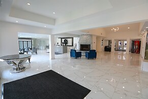 Clarion Pointe