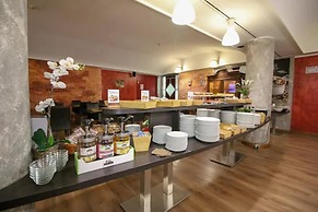 Hotel Diplomatic