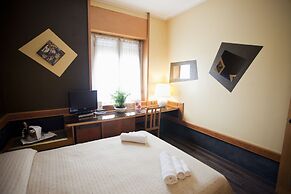 Hotel Diplomatic