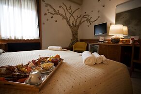 Hotel Diplomatic