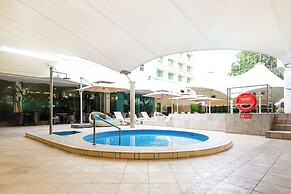 Radisson Hotel Brunei Darussalam