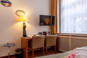 Grand Museum Hotel, BW Signature Collection