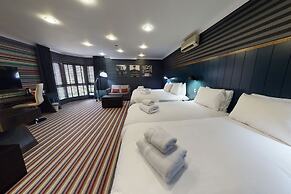 Village Hotel Swindon