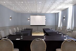 Ramada Plaza by Wyndham Calgary Downtown