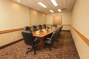 Travelodge by Wyndham Saskatoon