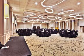 Crowne Plaza Kitchener-Waterloo by IHG