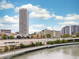 Park Regis North Quay