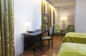 Hotel Bristol