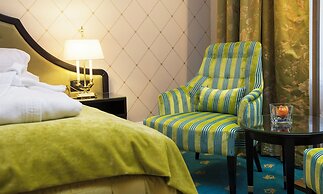 Hotel Bristol