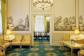 Hotel Bristol
