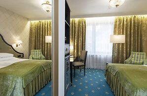 Hotel Bristol