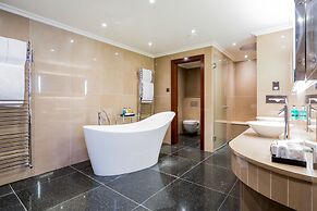 Radisson Blu Hotel, London Heathrow